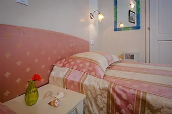 Marco Polo Centro Storico 3* Ρόβινι